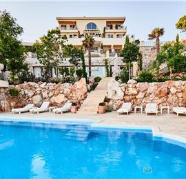 11 bedroom seafront villa with infinity pool near Budvar, sleeps 22